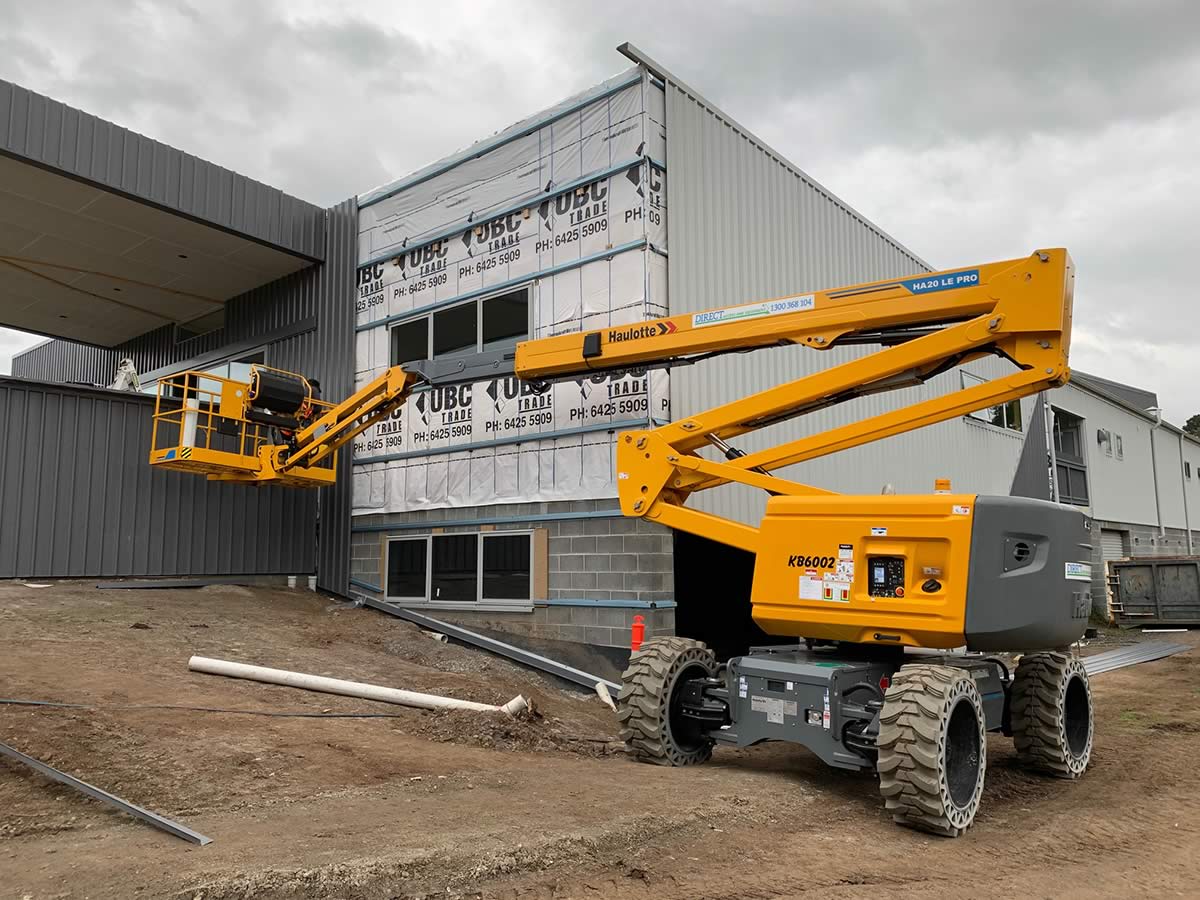 60′ Electric Knuckle Boom Lift