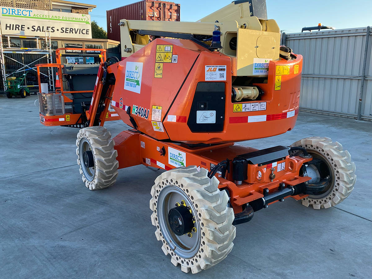 34′ Diesel Knuckle Boom Lift