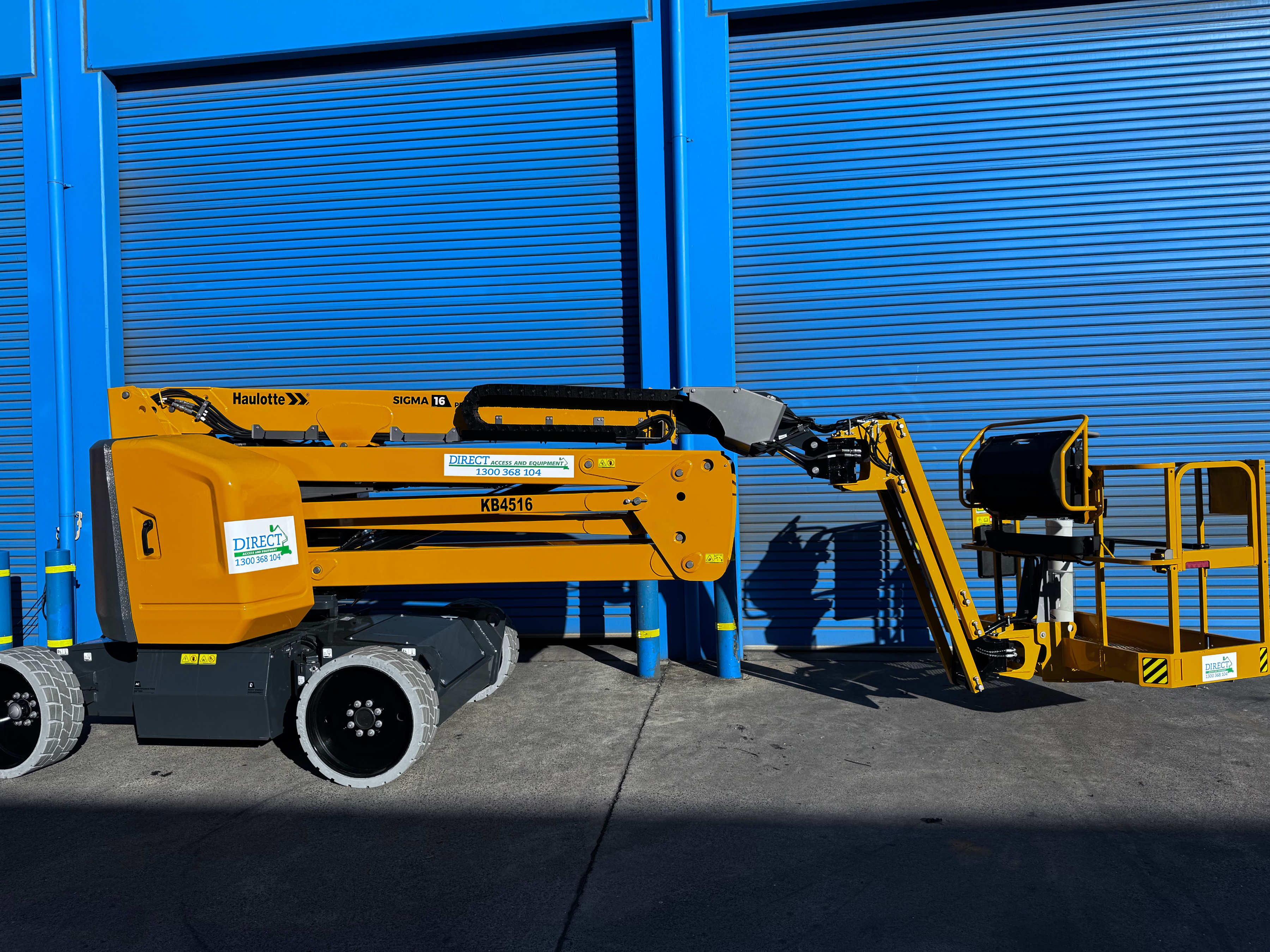 45′ Electric Knuckle Boom Lift