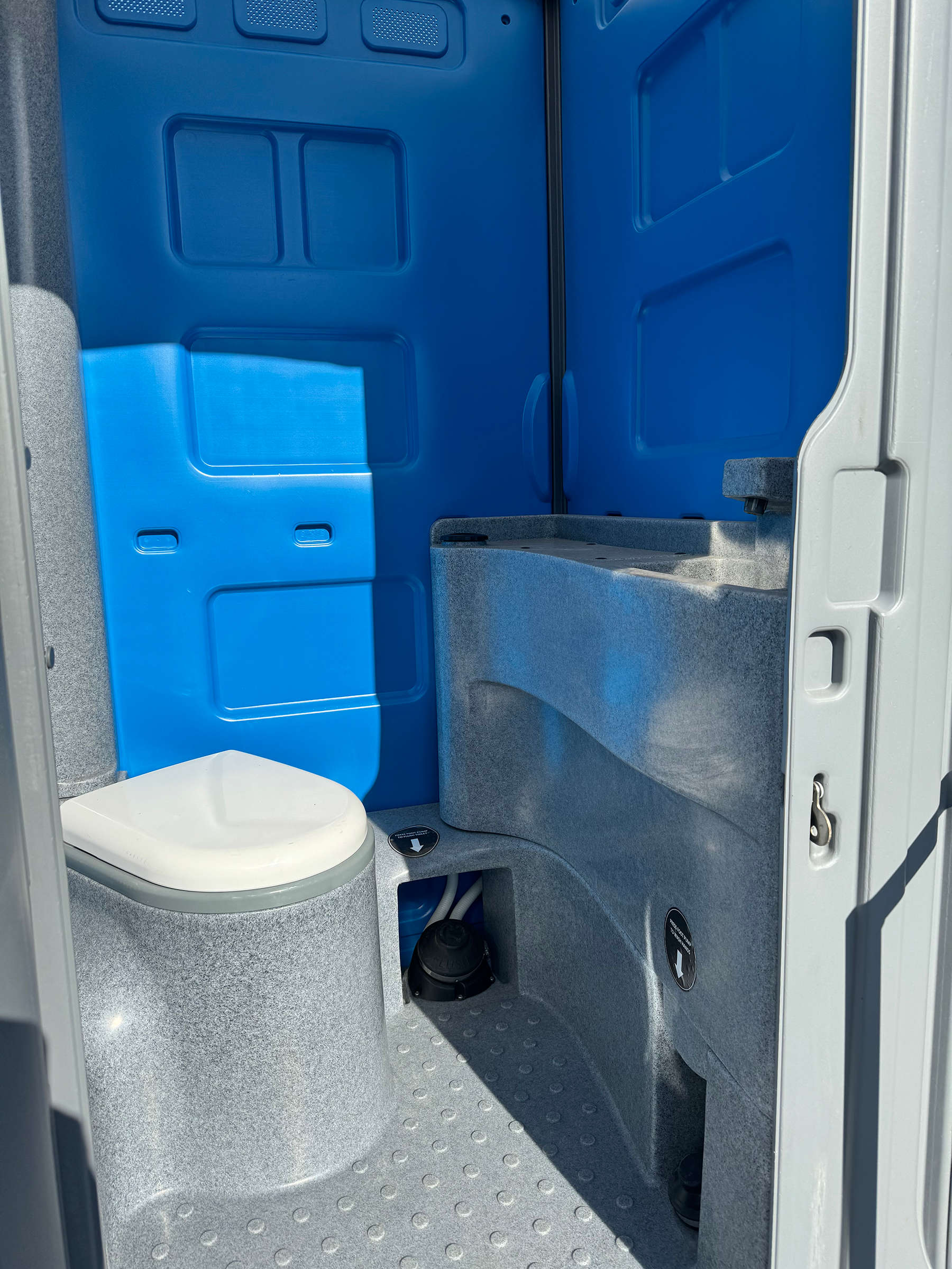 Toilet component of the portable shower/toilet unit